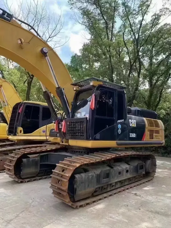 Pre-Owned Caterpillar 336D Excavator with New Tracks & Engine for Sale