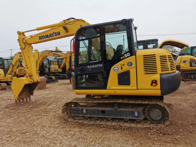 2023 Japan-made Used Komatsu PC60 Mini Excavator with Crawler for Sale
