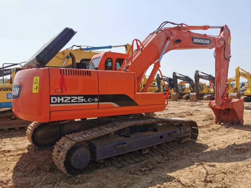 Get a Great Offer on a Top-Quality Used Doosan DH225 Excavator