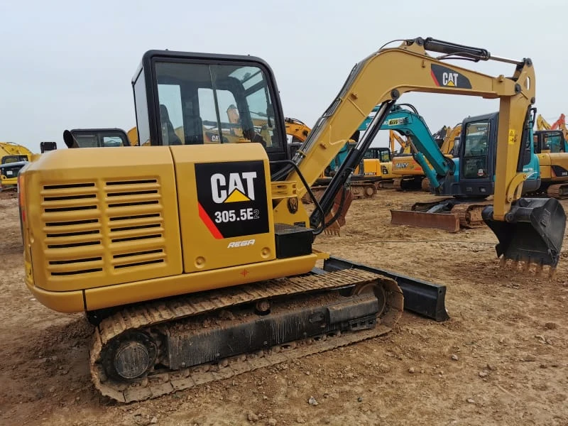Pelle hydraulique Caterpillar Cat 305.5 d'occasion (5,5 tonnes) à vendre – Matériel de construction d'occasion de qualité