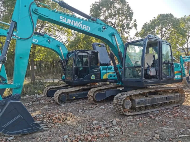 Buy Pre-Owned Sunward 150E Crawler Excavator in Excellent Condition