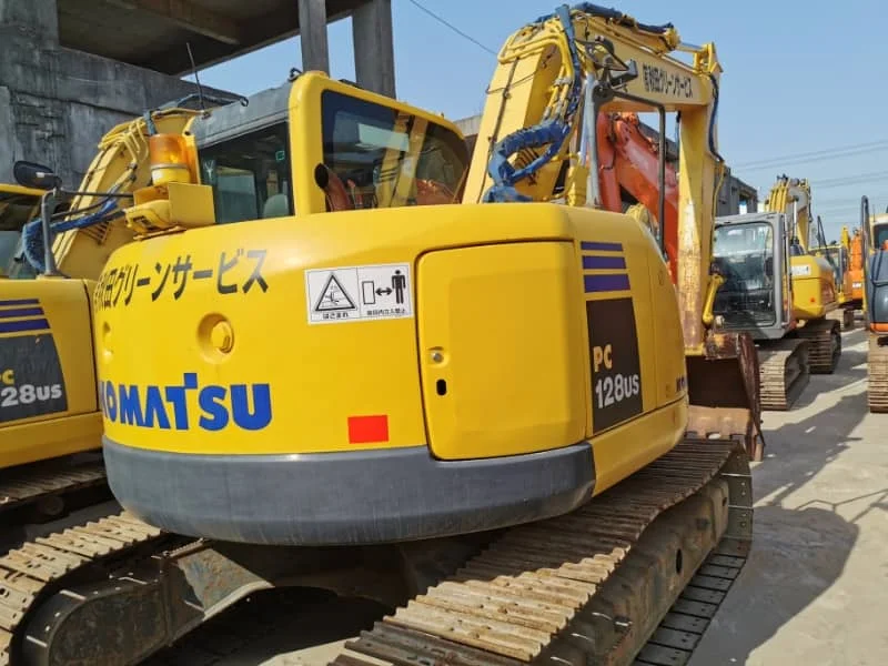 Excavadora Komatsu PC128 confiable: usada y en venta