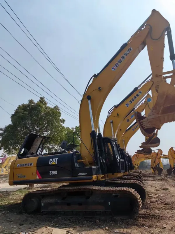 Pre-owned CAT 336D Excavator with Quick Coupler and Bucket – Excellent Offer