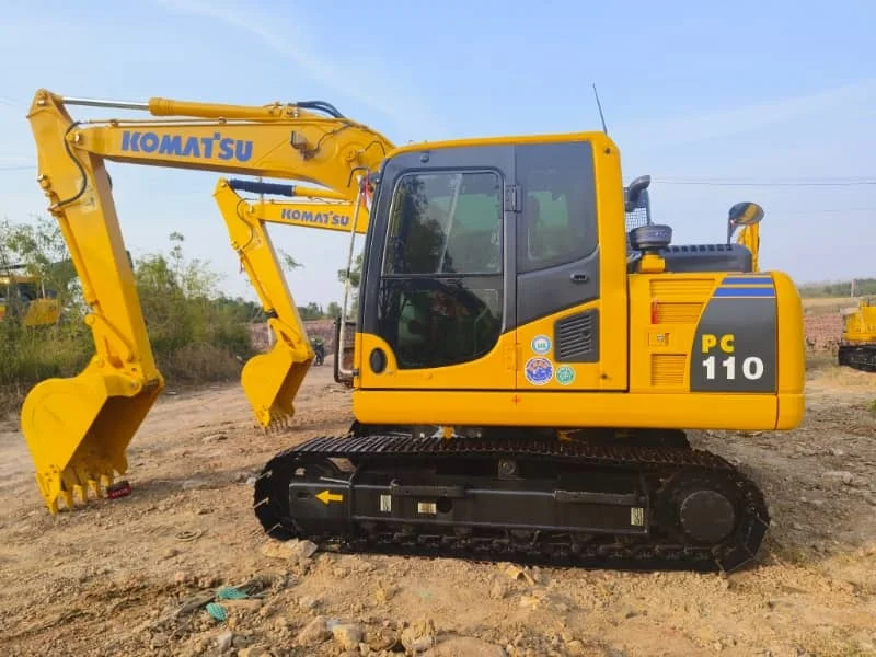 Miniexcavadora Komatsu PC110-7/8: excavadora hidráulica de segunda mano de Japón a la venta