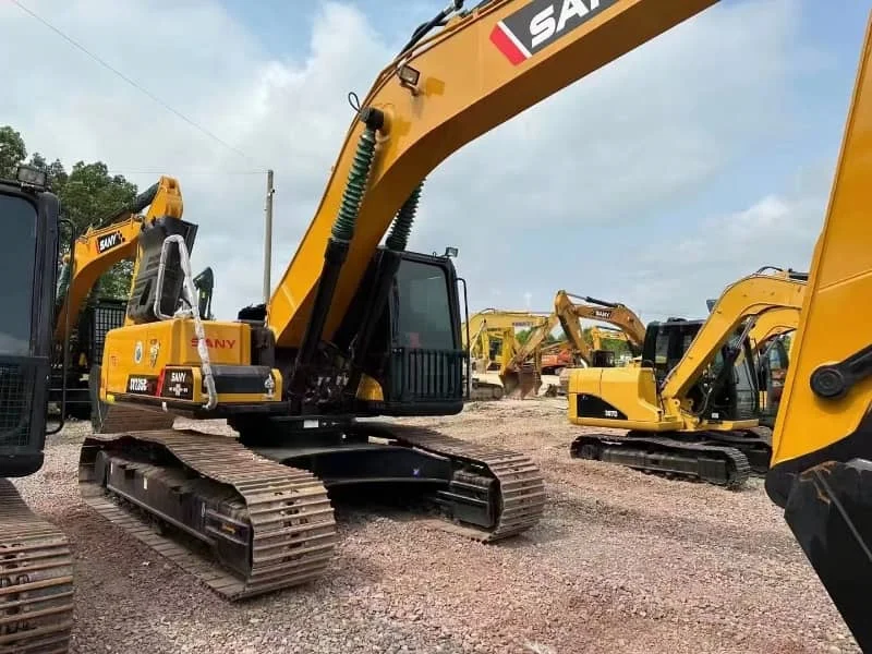 Zu verkaufen: Gebrauchter Sany 235 Raupenbagger in ausgezeichnetem Zustand