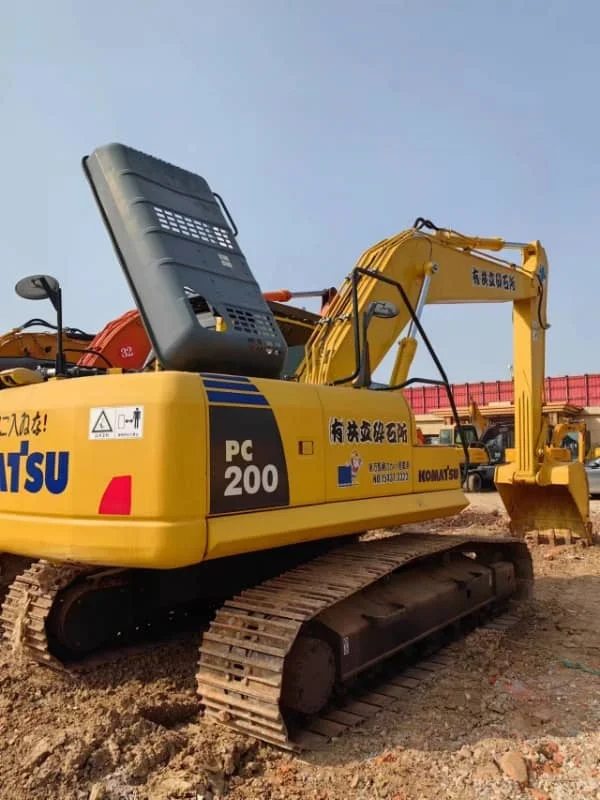 High Quality Second-Hand Komatsu PC200 Crawler Excavator from Japan for Sale