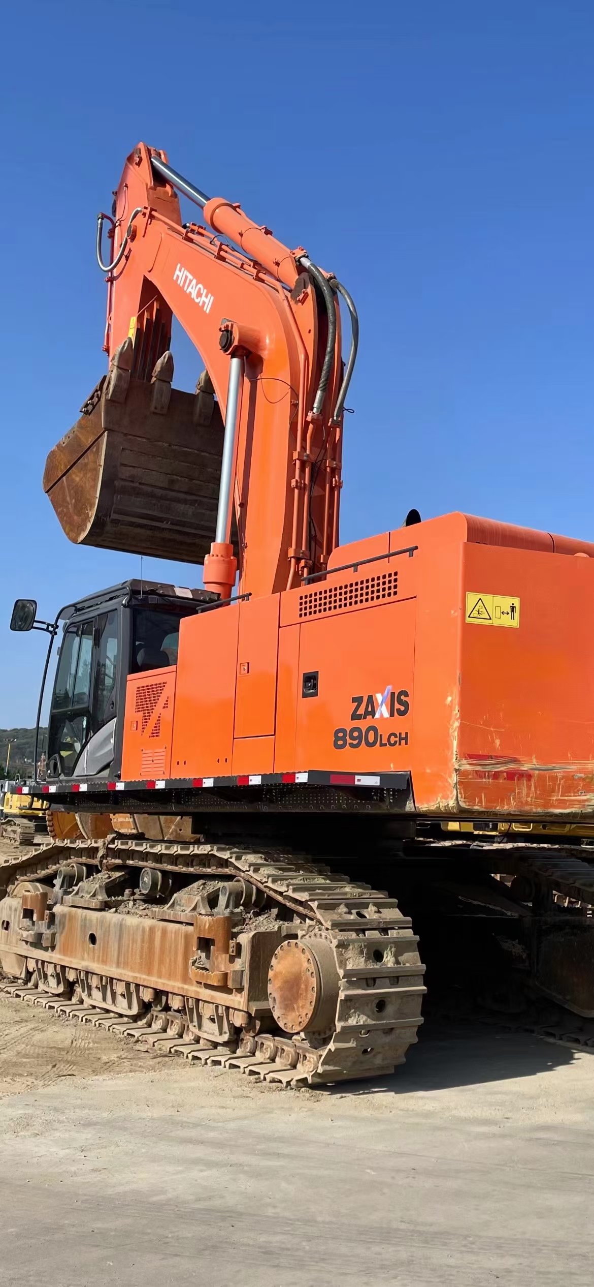 Low Hour Hitachi ZX1200 Excavator for Sale – Excellent Condition